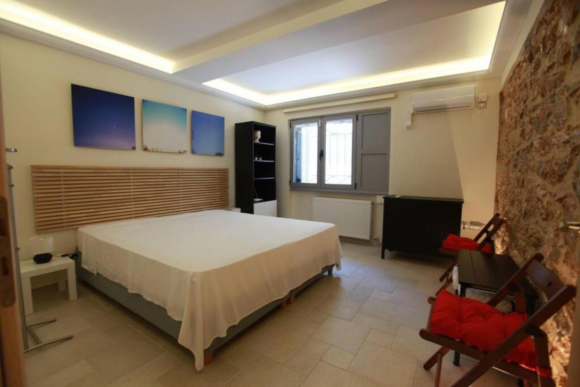 Elegant Studio At The Acropolis Hills Афины Экстерьер фото
